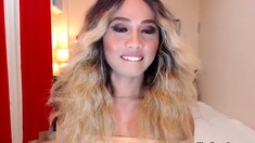 Beautiful Blonde Trans Wanks Off On Webcam